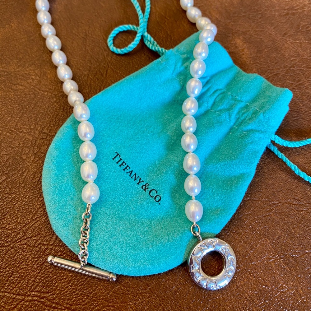 Tiffany & Co. Pearl & Silver Toggle Clasp Necklace